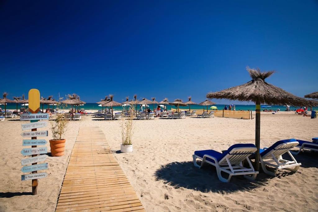 Appart T2 Calme - Centre De Canet - Parking - Clim Екстериор снимка